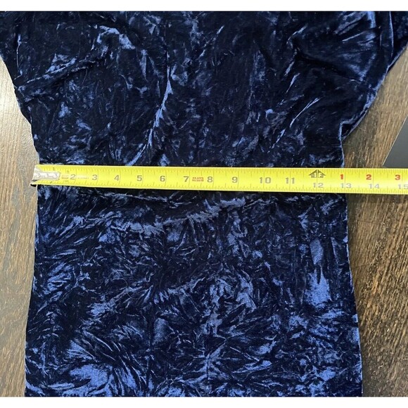 Lulus Mini Dress Medium A Little Crush Navy Blue Velvet Cold Shoulder Bodycon - Picture 10 of 10